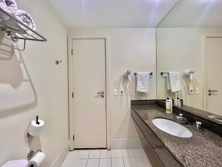 Hotel Esuites Congonhas Lflats